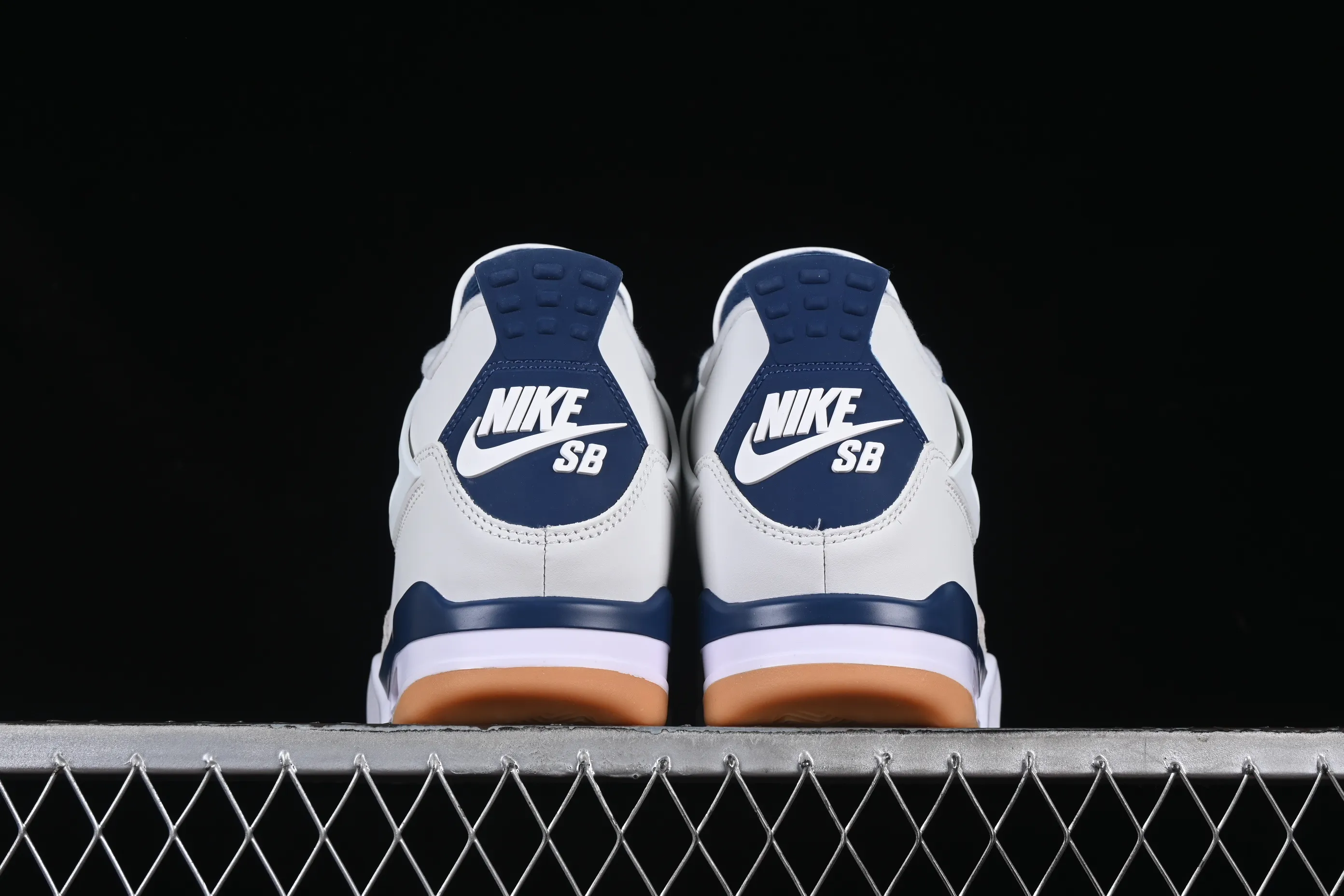 All categories Air Jordan Jordan series basketball shoes Air Jordan 4 GX foreign trade version Nk SB x Air Jordan 4 "Navy" AJ4 Joe 4 joint white and blue DR5415-100